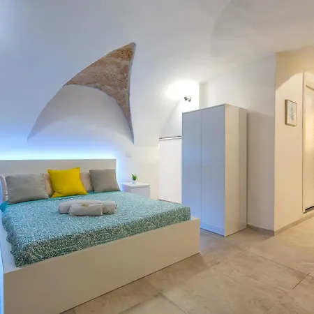 Dabaix Dietro I Bastioni *